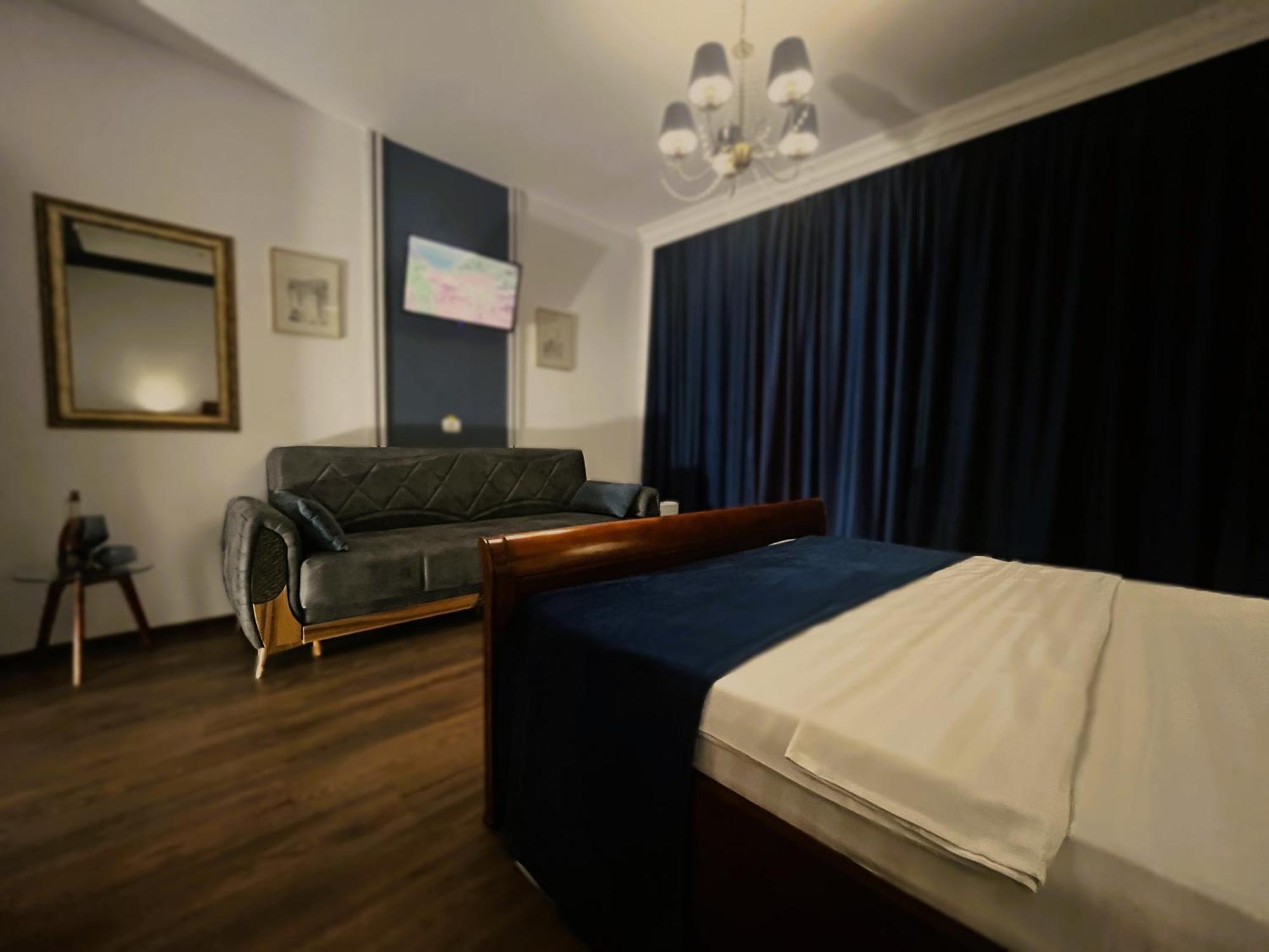 Riviera 990 - Resort & Restaurant Ieşelniţa Eksteriør billede