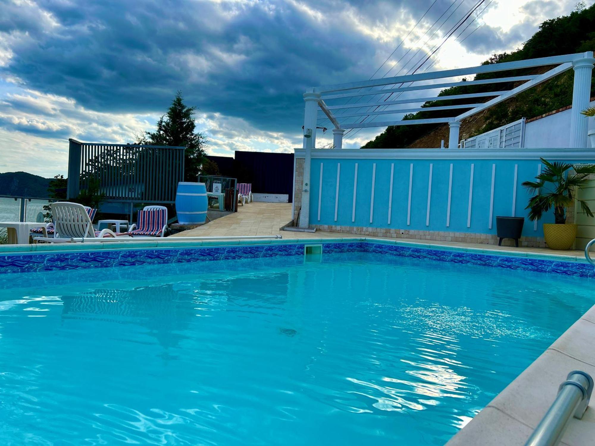 Riviera 990 - Resort & Restaurant Ieşelniţa Eksteriør billede